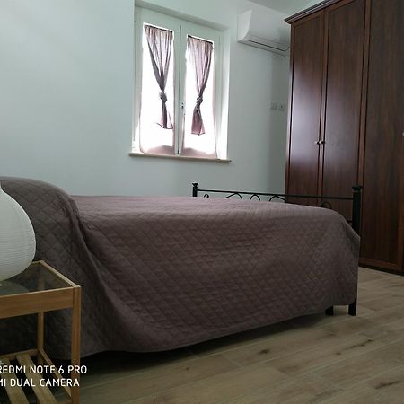 Agriturismo " Le Serre" Spello Værelse billede
